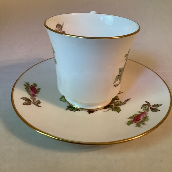 Royal Chelsea Bone China Teacup & Saucer Moss Ross - Picture 2 of 13